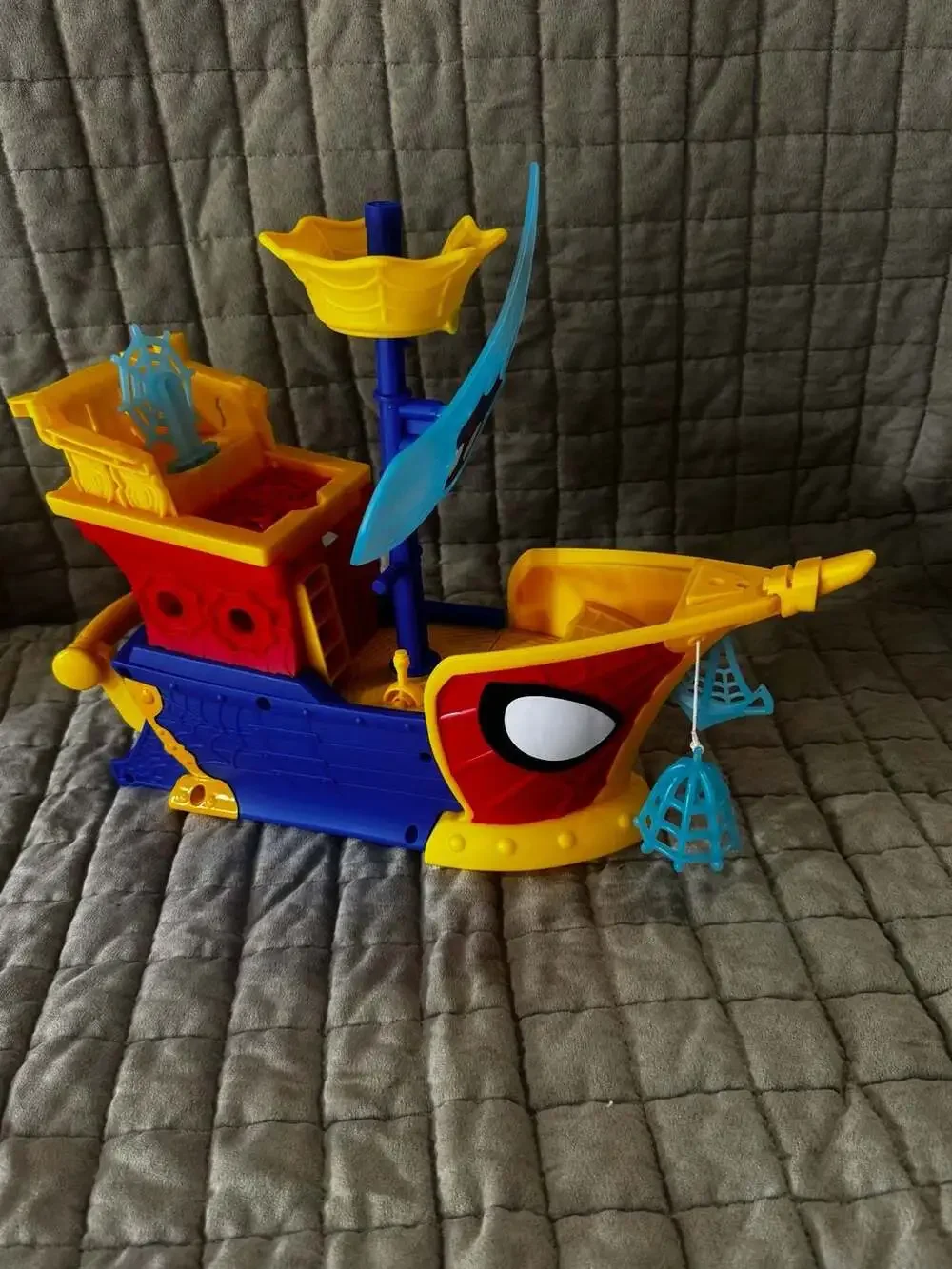 Marvel Spidey &  His Amazing Friends Water-Webs Webs Ahoy Bubble Pirate Ship